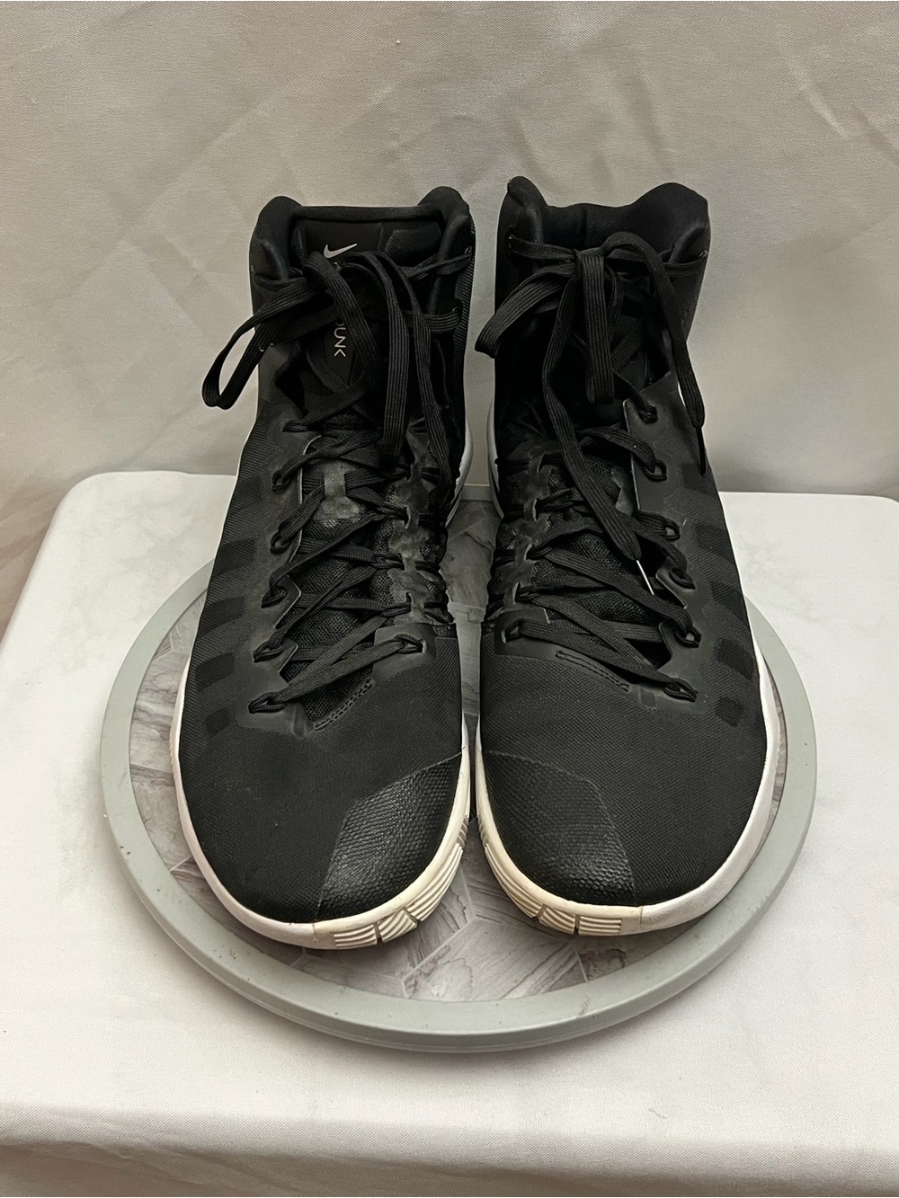 Nike Hyperdunk 2016 Men’s Size 14 Black White High Top Basketball Shoes